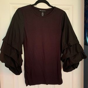 Puffy sleeve blouse